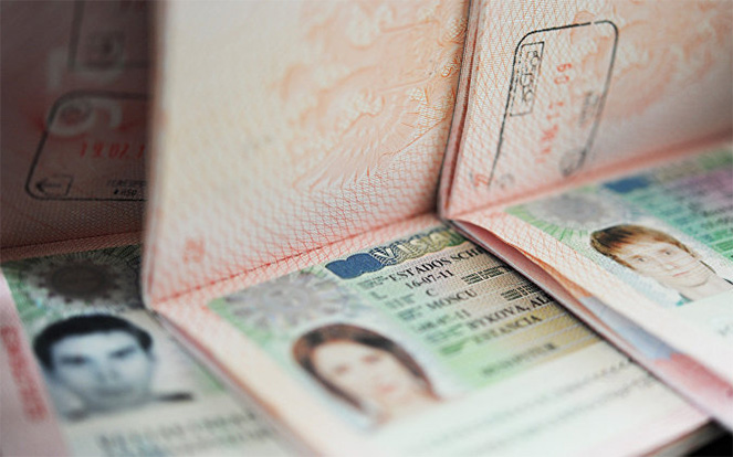 Как можно перенести визу в новый загранпаспорт из старого в  2022  году