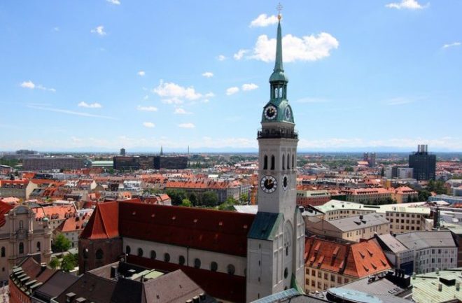 Церковь Святого Петра в Мюнхене: знакомство с архитектурой Германии