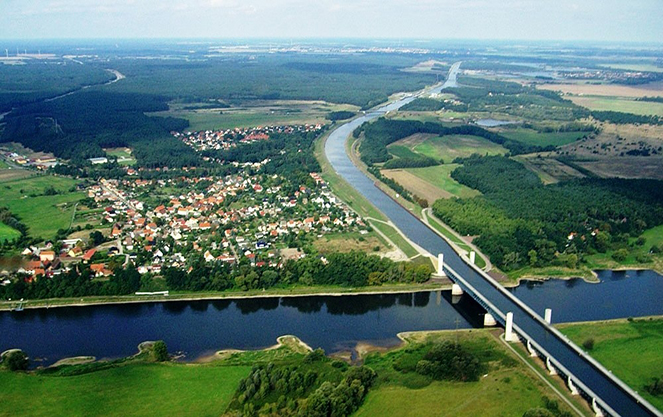 Магдебургский водный мост – один из самых впечатляющих водных мостов в мире
