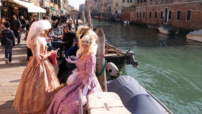 Кинематографическая общественность надеется на проведение Каннского и Венецианского фестивалей