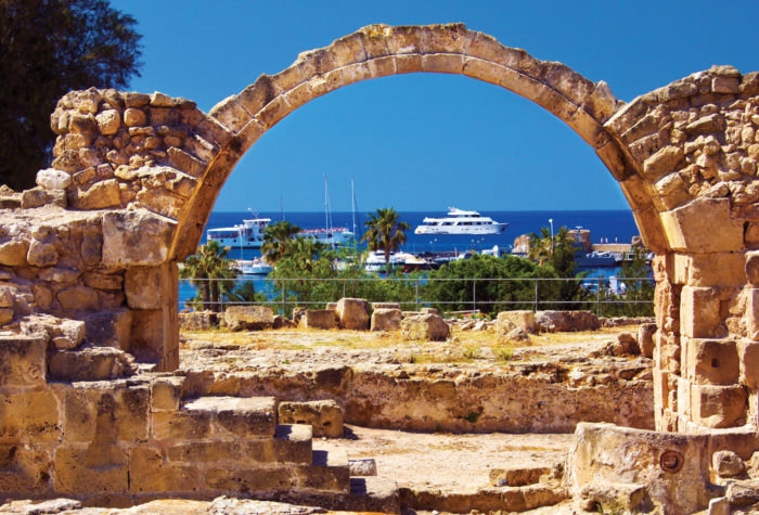 Кипр откроет границы для туристов с 15 июня