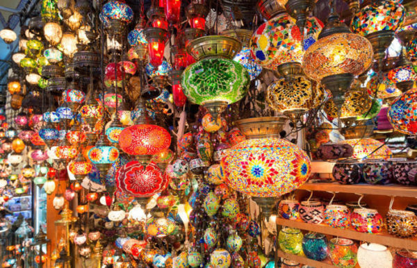 Стамбульский Гранд-базар готов вновь принимать посетителей: названа дата