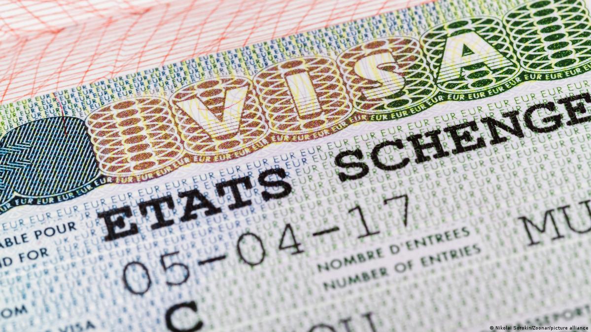 рига шенгенскую визу
